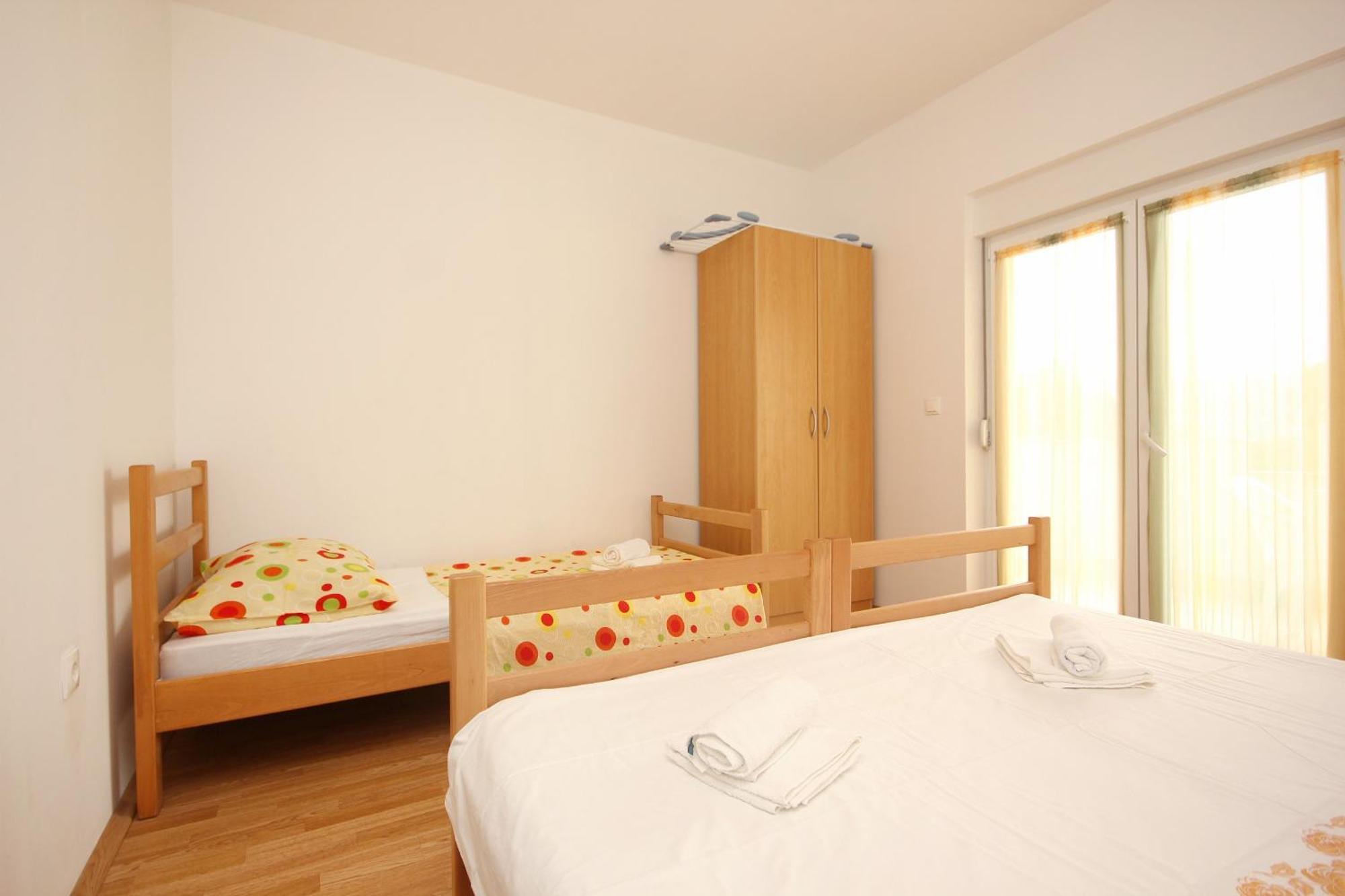 Apartments With A Parking Space Poljica, Trogir - 10010 Marina Quarto foto